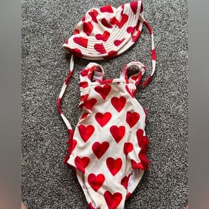 Beautiful Hanna Andersson bathing suit and matching hat! Never worn!
